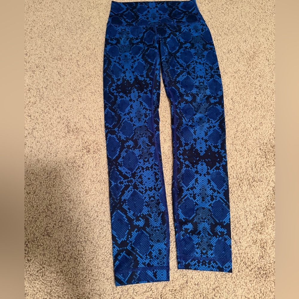 Lululemon Blue Snake Print Leggings